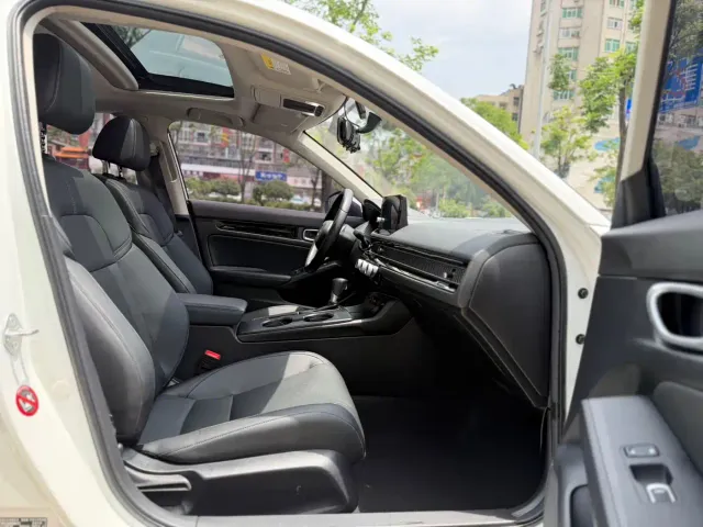 Honda Civic — Фото автомобиля 9