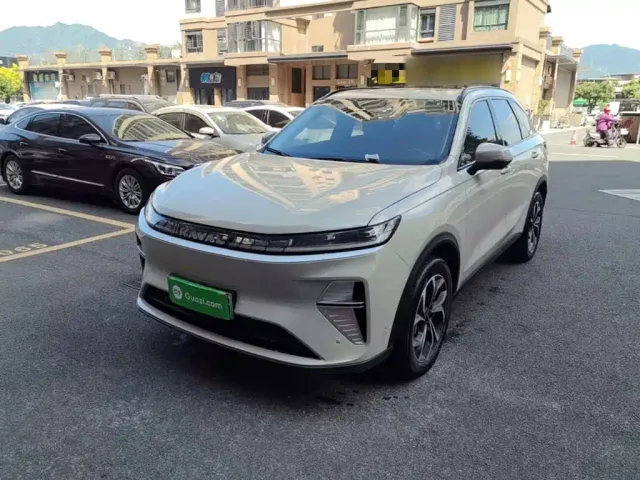 Фотография автомобиля — Haval Xiaolong MAX