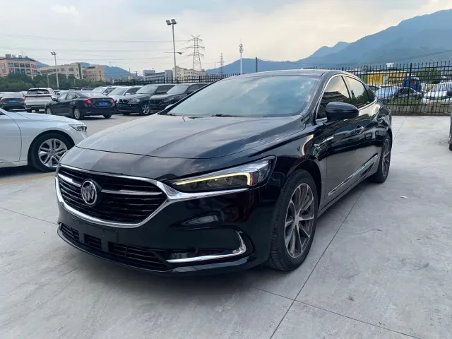 Фотография автомобиля — Buick LaCrosse