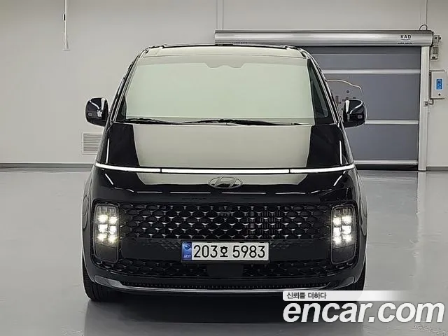 Hyundai Staria — Фото автомобиля 2