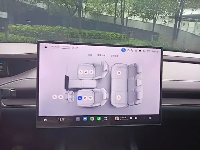 Xiaomi SU7 — Фото автомобиля 12