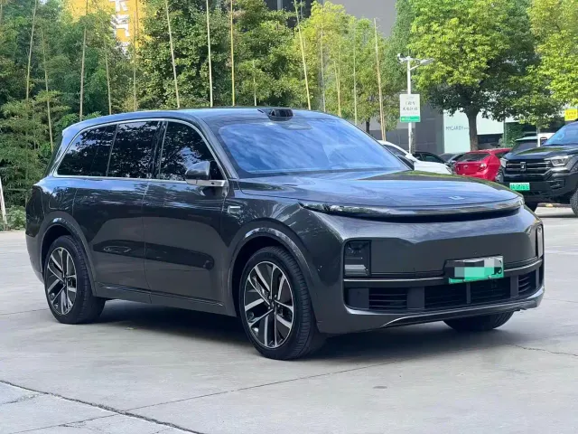 Li Auto L9 — Фото автомобиля 3