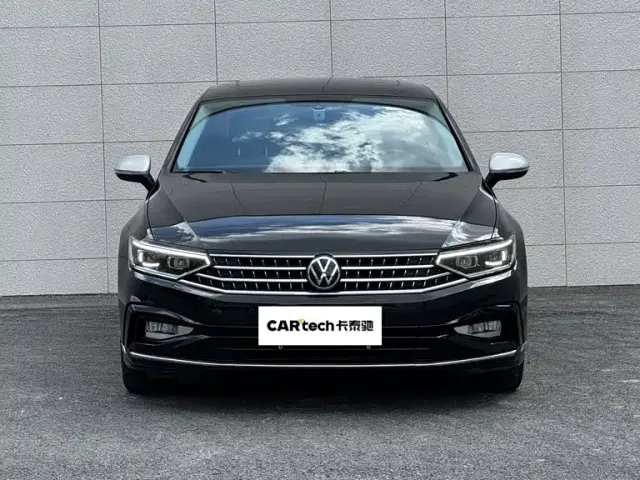 Volkswagen Magotan — Фото автомобиля 2