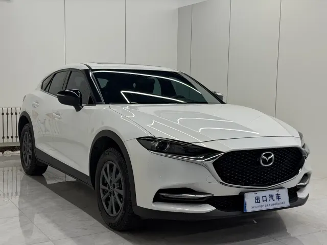 Mazda CX-4 — Фото автомобиля 3