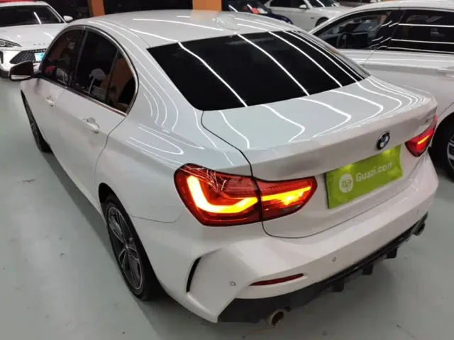 BMW 1 Series — Фото автомобиля 4