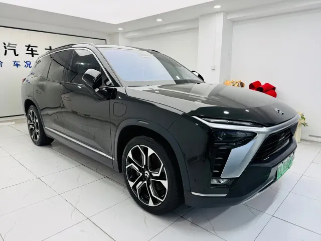Nio ES8 — Фото автомобиля 8