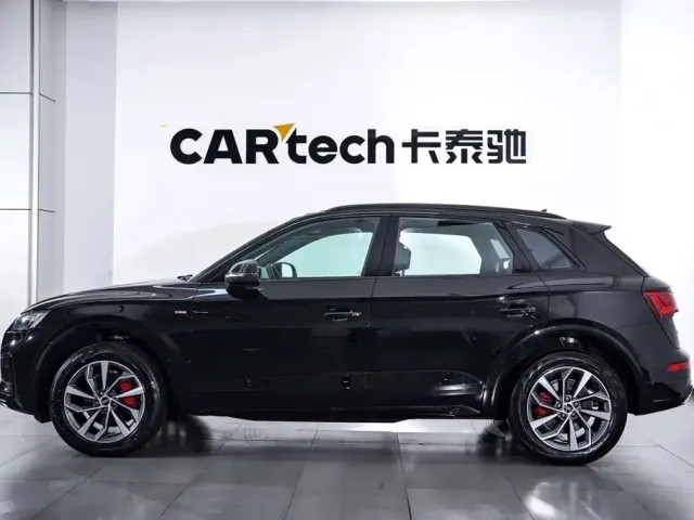 Audi Q5L — Фото автомобиля 8