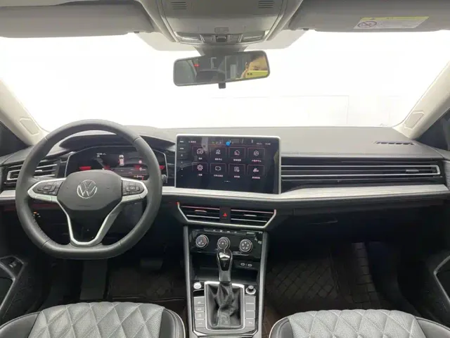 Volkswagen Sagitar — Фото автомобиля 13
