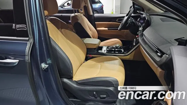 Kia Canival Carnival 4 поколение 9 мест Signature — Фото автомобиля 10