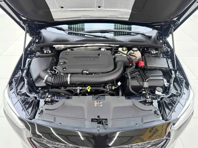 Buick Regal 2025 Model Base Type — Фото автомобиля 7