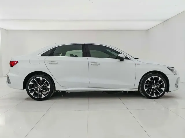 Audi Audi A3 2022 A3L Limousine 35 TFSI Style Sport — Фото автомобиля 7