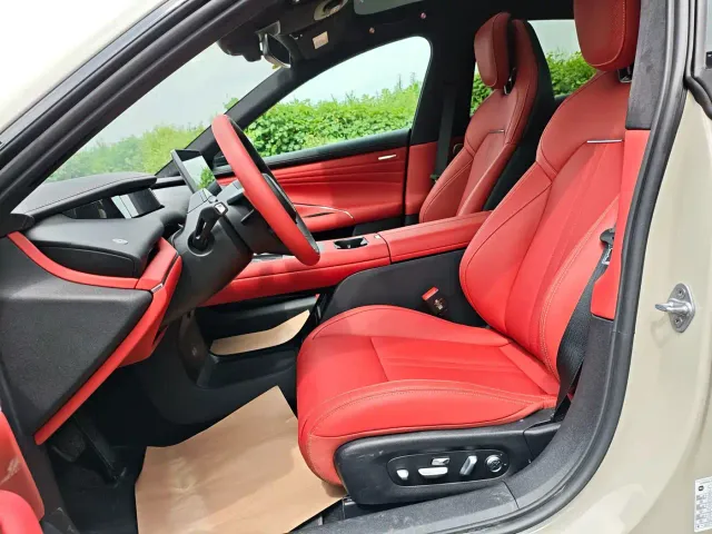 Xiaomi SU7 — Фото автомобиля 4