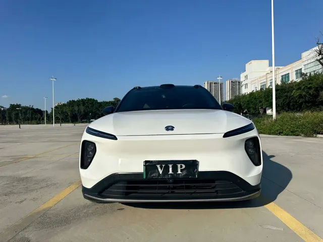 Фотография автомобиля — Nio ES6