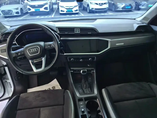 Audi Q3 — Фото автомобиля 13