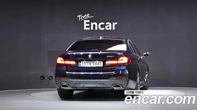 BMW 5 Series G30 — Фото автомобиля 4