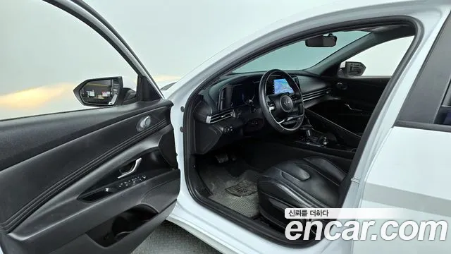 Hyundai AVANTE Smart — Фото автомобиля 10