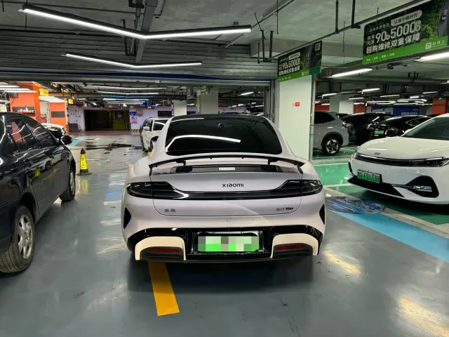 Xiaomi SU7 — Фото автомобиля 13