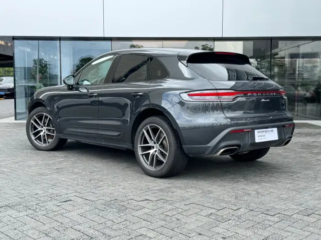 Porsche Macan — Фото автомобиля 5