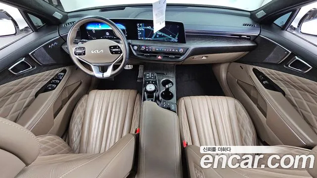 Kia K8 — Фото автомобиля 7