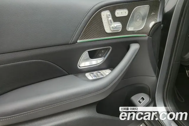 Mercedes-Benz GLE-Class — Фото автомобиля 15