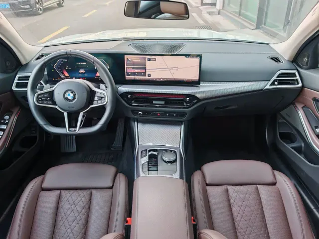 BMW 3 Series — Фото автомобиля 21