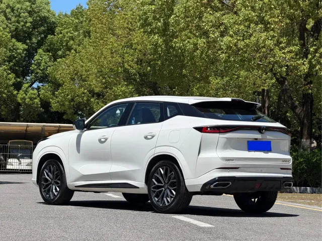 Changan UNI-Z — Фото автомобиля 4