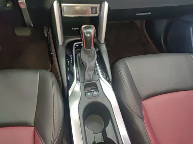 Toyota Frontlander — Фото автомобиля 13