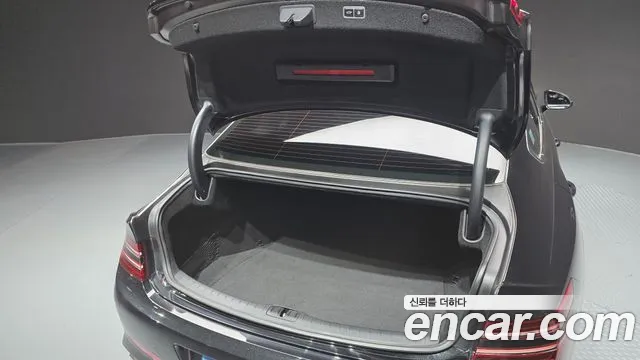 Genesis G80 Бензин 2.5 турбо AWD — Фото автомобиля 20