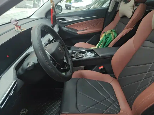 Changan Eado — Фото автомобиля 16