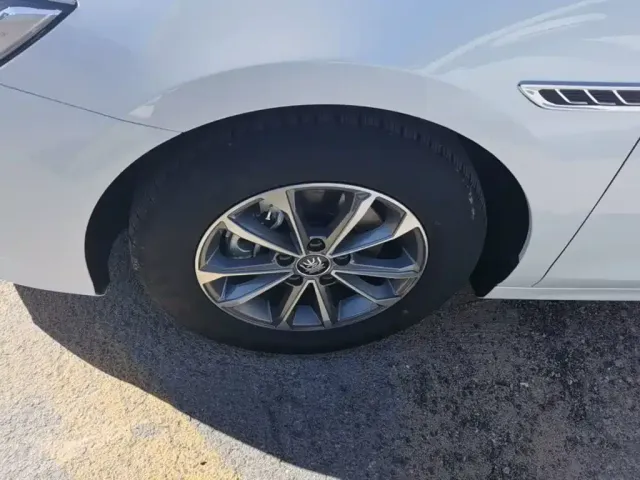 BYD Qin PLUS — Фото автомобиля 22