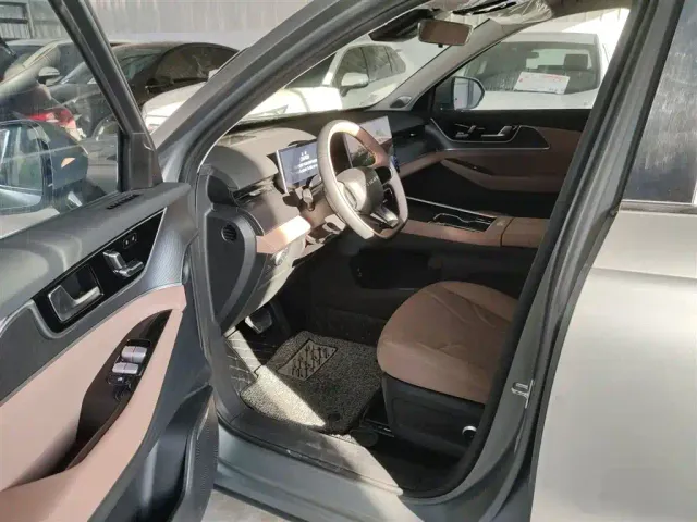 Chery Tiggo 8L — Фото автомобиля 11