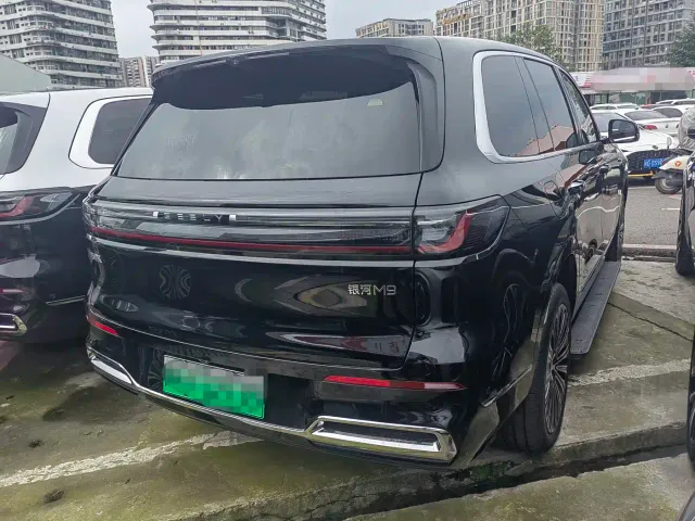Geely Galaxy M9 — Фото автомобиля 8