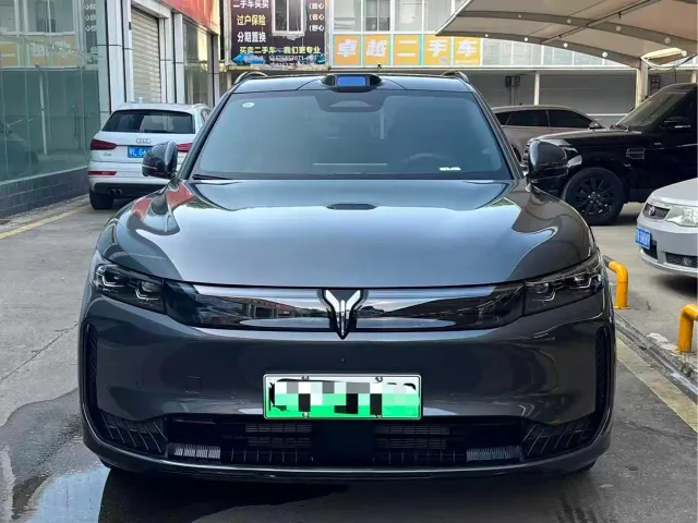 Voyah Auto VOYAH FREE 2025 FREE+ RWD Qiankun Edition — Фото автомобиля 2