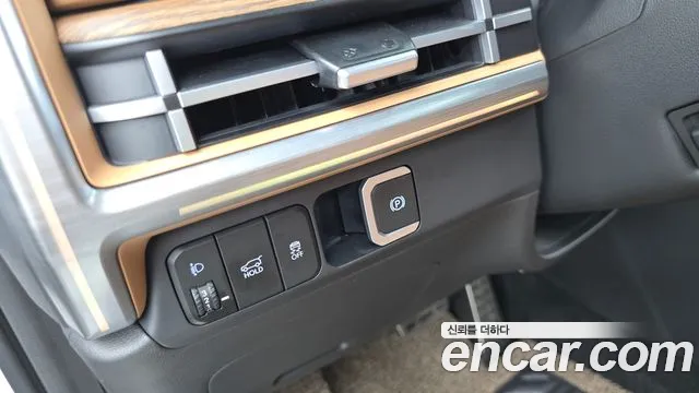 Hyundai Santafe Santa Fe (MX5) Бензин 2.5T 2WD — Фото автомобиля 23