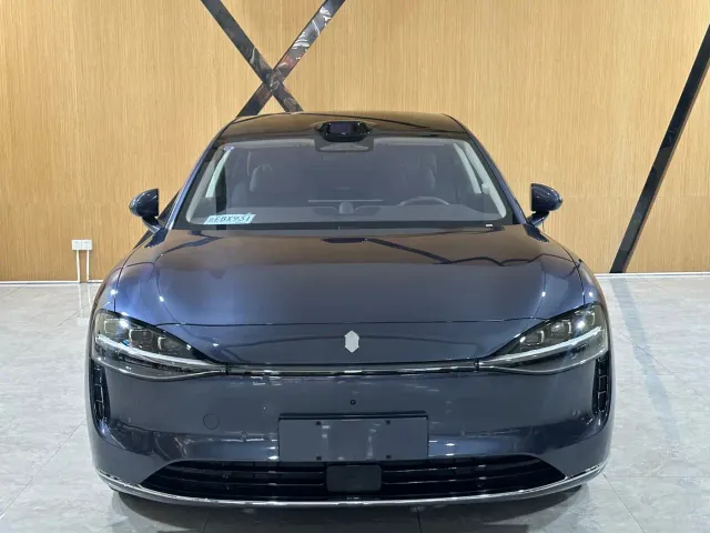 Stelato S9 — Фото автомобиля 2