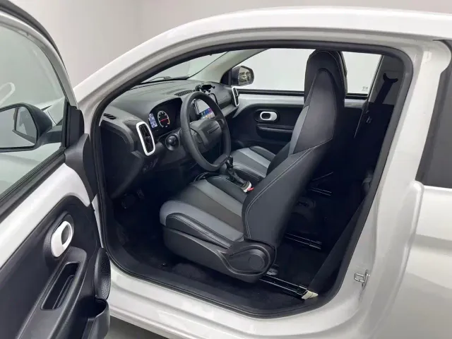 Roewe Clever — Фото автомобиля 5