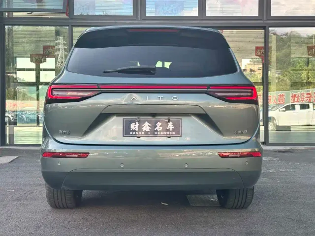 Aito M7 — Фото автомобиля 6