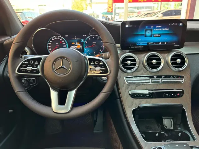 Mercedes-Benz GLC-Class — Фото автомобиля 16