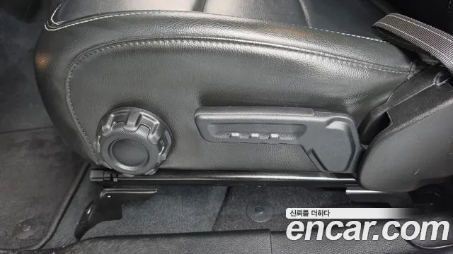 Jeep Wrangler Wrangler (JL) — Фото автомобиля 26