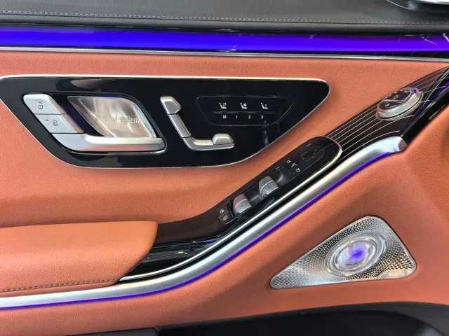Mercedes-Benz S-Class — Фото автомобиля 5