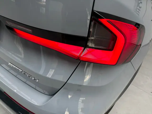 BMW X1 — Фото автомобиля 9