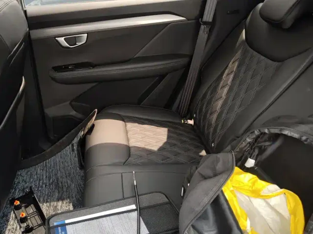 Wuling Asta — Фото автомобиля 11