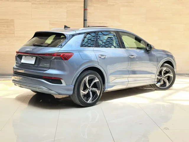 Audi Audi Q4 e-tron 2024 40 e-tron Creation Edition — Фото автомобиля 7