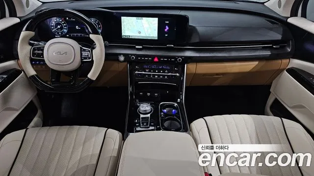 Kia Carnival Generation 4 — Фото автомобиля 7