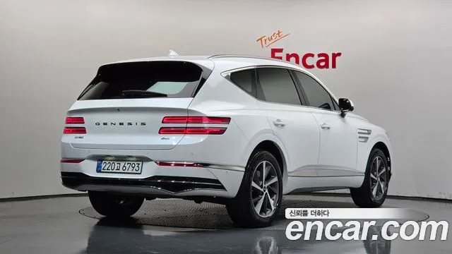 Genesis GV80 — Фото автомобиля 2