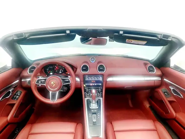 Porsche 718 — Фото автомобиля 12