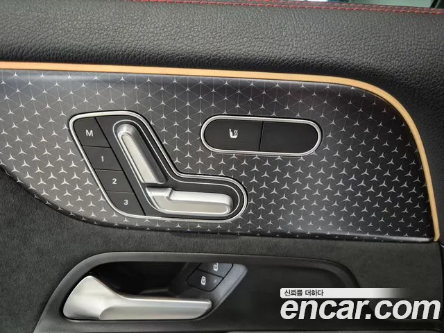 Mercedes-Benz EQA — Фото автомобиля 12
