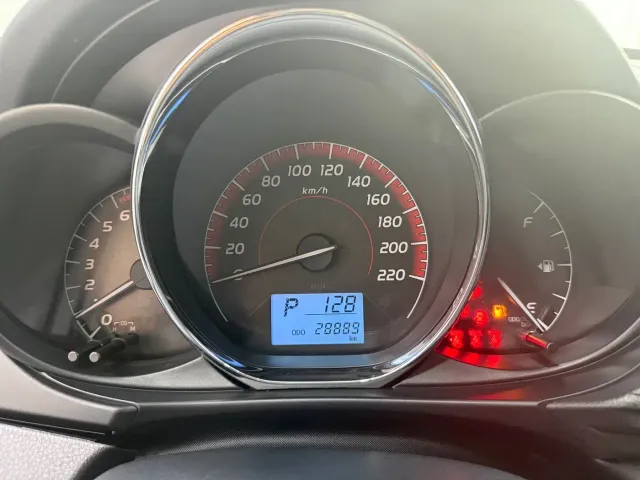 Toyota Vios — Фото автомобиля 15