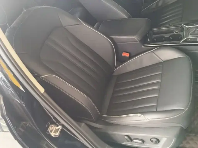 Volkswagen Passat — Фото автомобиля 24