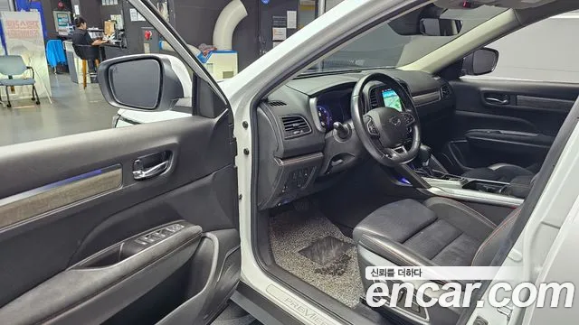 Renault-KoreaSamsung QM6 Новый QM6 2.0 LPe Première 2WD — Фото автомобиля 9